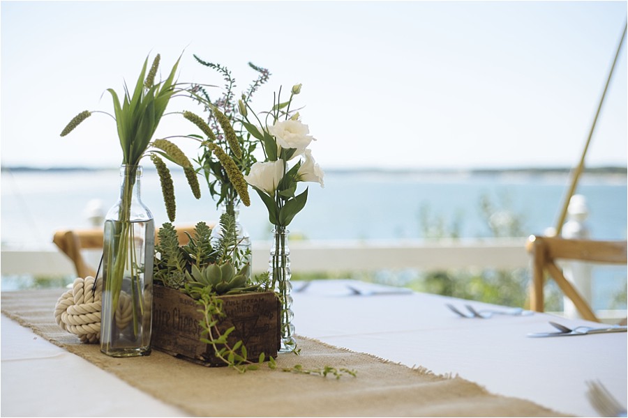 forevercandid_stephanieritaphoto_seconding_capecodwedding_0006