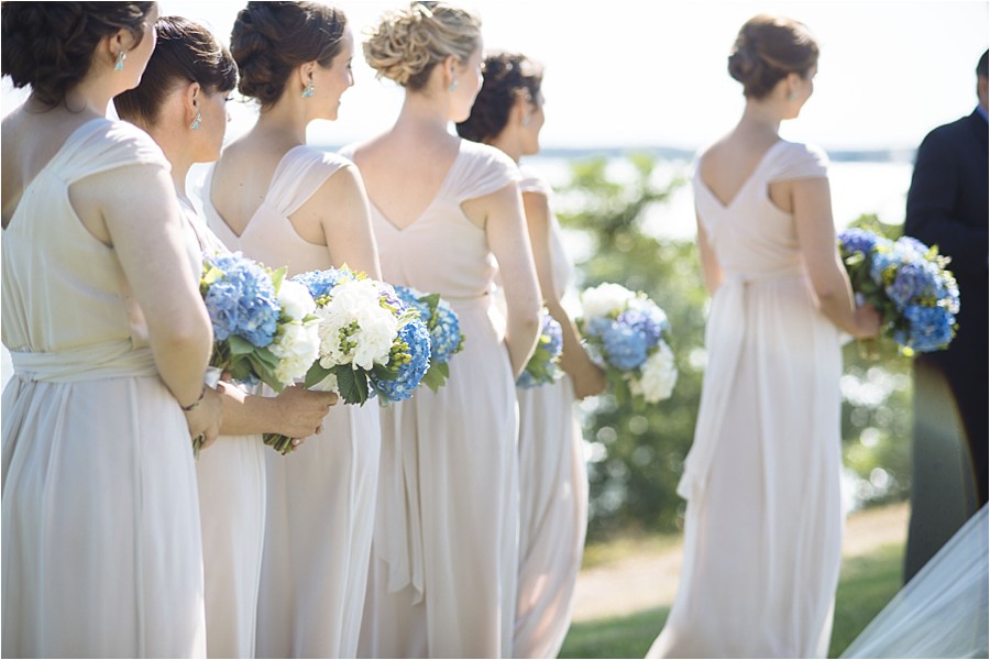 forevercandid_stephanieritaphoto_seconding_capecodwedding_0015