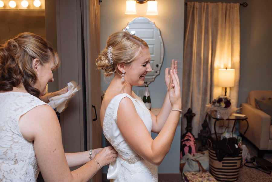 sturbridge-ma-wedding-photography-at-wight-barn-stephanie-rita-photography_0366