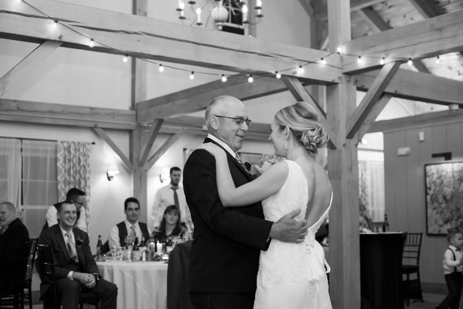 sturbridge-ma-wedding-photography-at-wight-barn-stephanie-rita-photography_0424